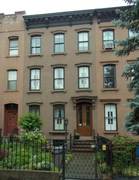 Brooklyn tour: houses in Carroll Gardens have deep front gardens